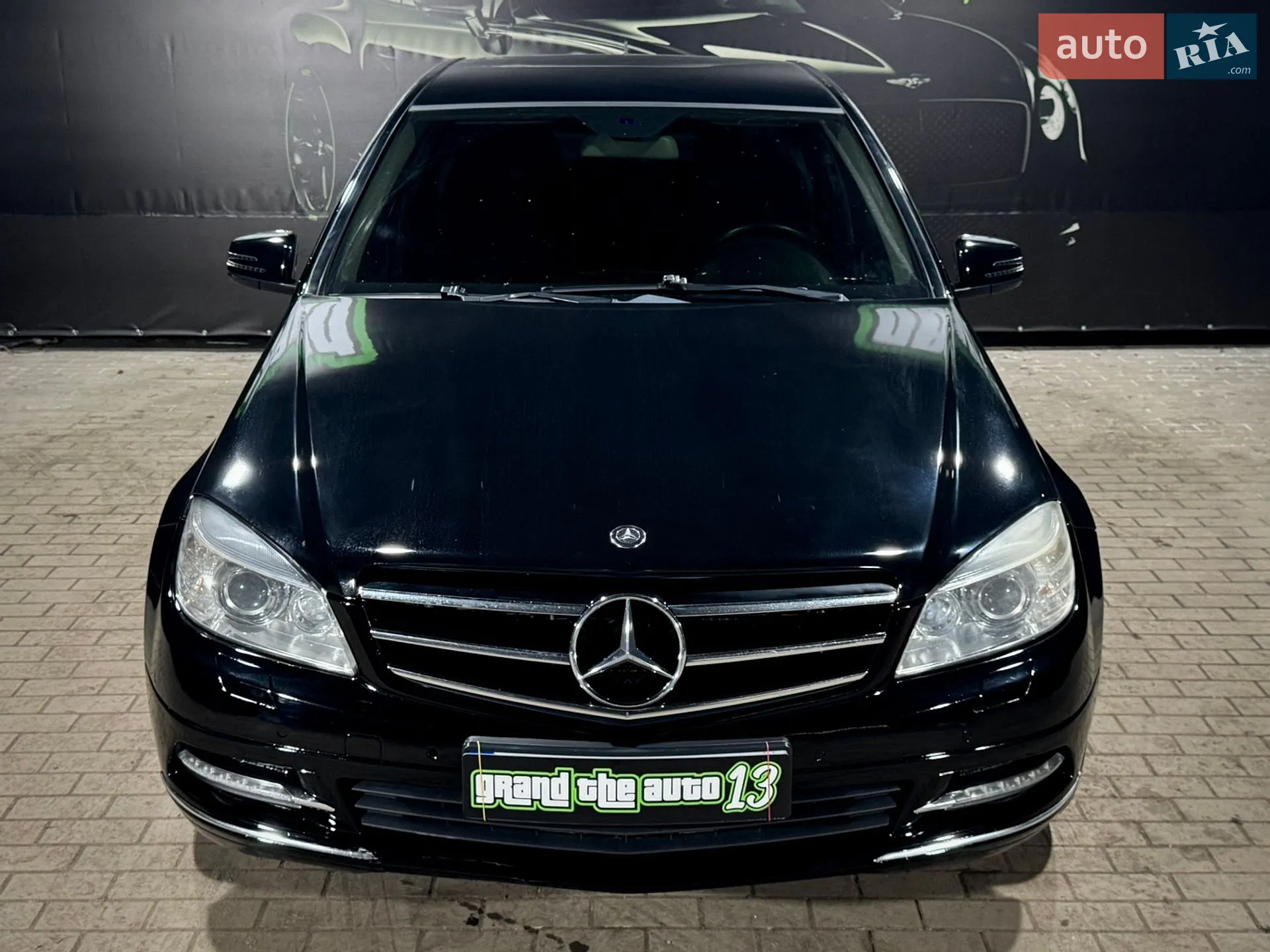 2010 Mercedes-Benz C-klasse - мініатюра 4