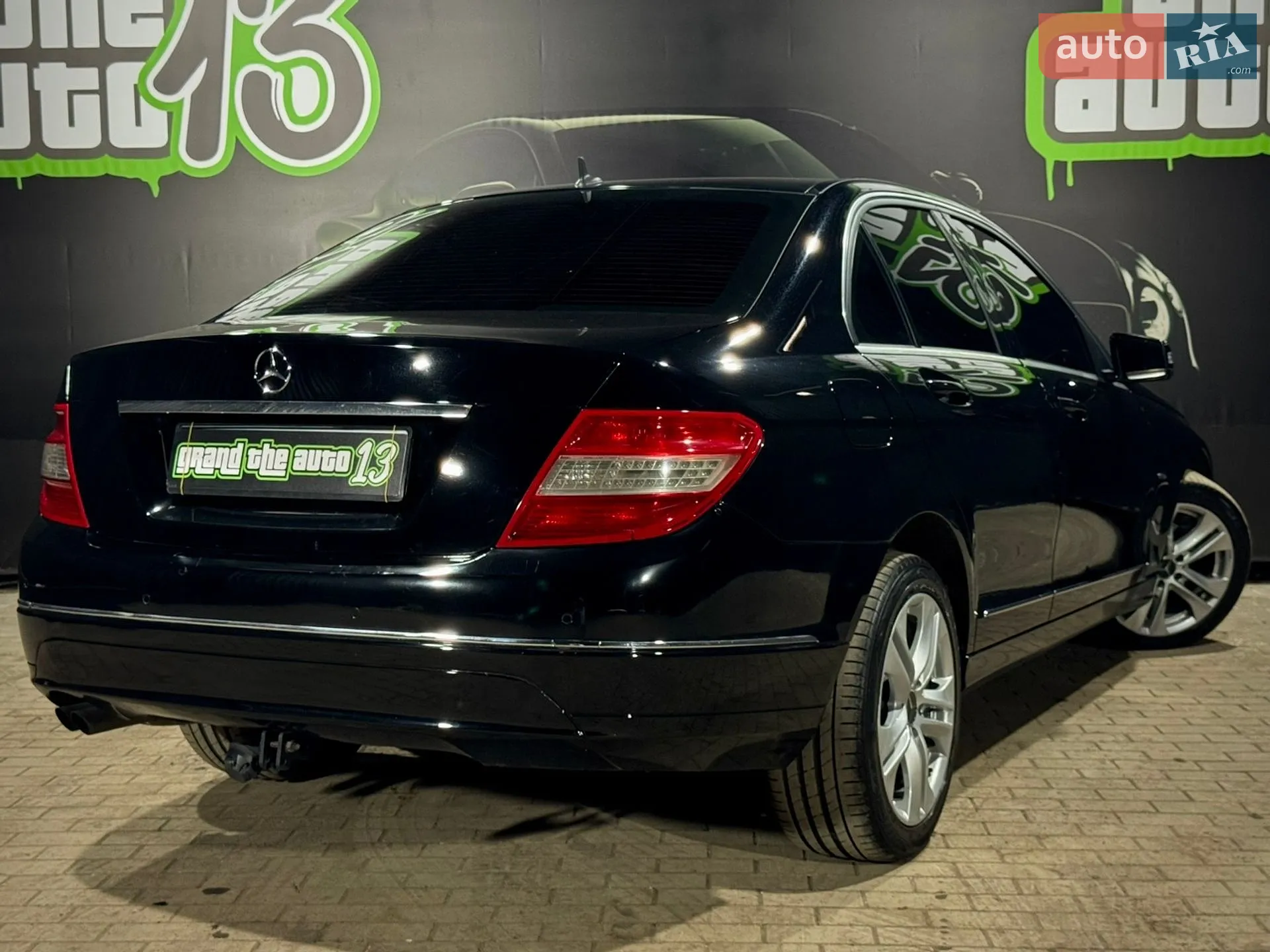 2010 Mercedes-Benz C-klasse - мініатюра 8