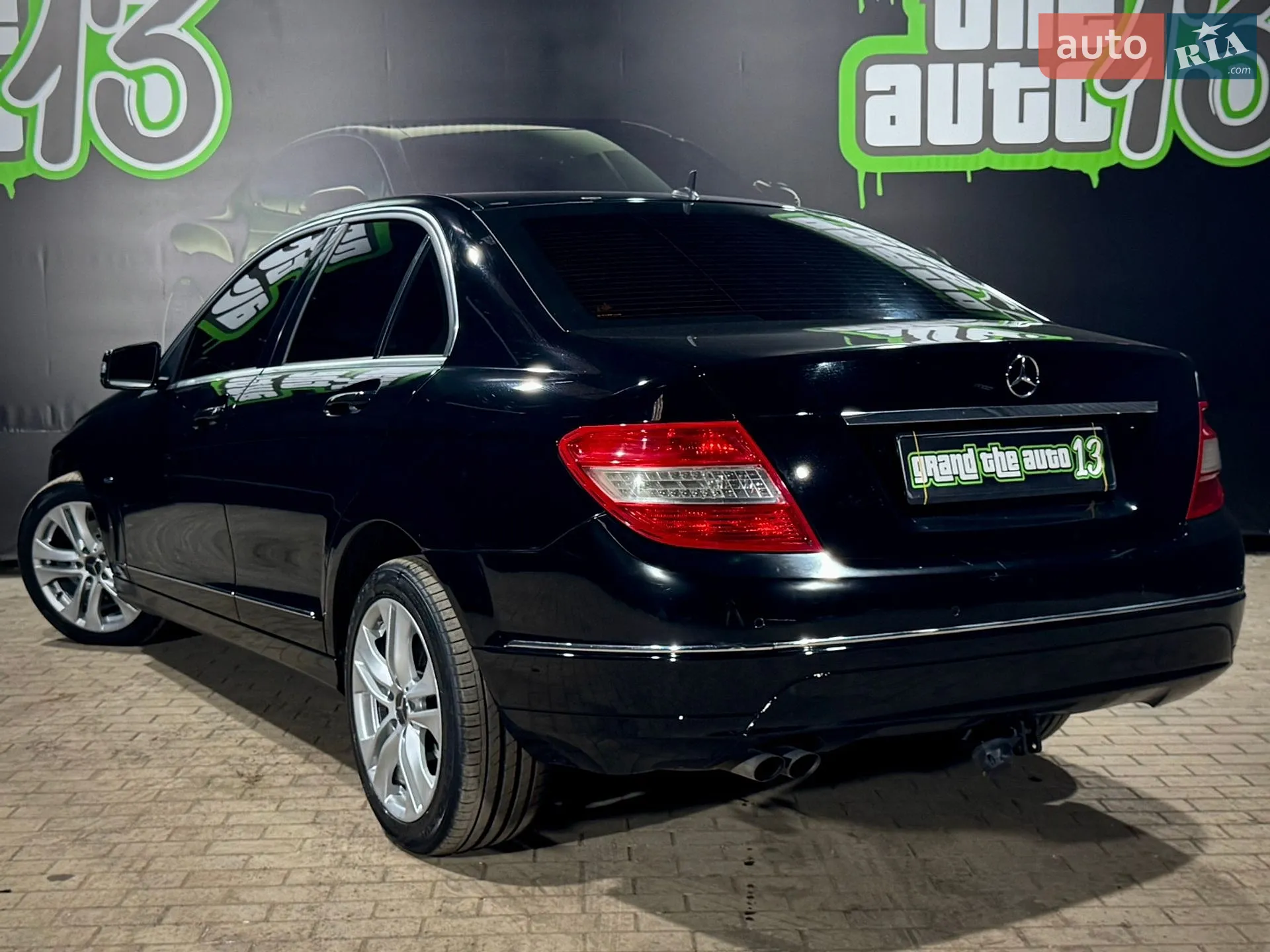 2010 Mercedes-Benz C-klasse - мініатюра 12