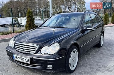 Универсал Mercedes-Benz C-Class 2005 в Виннице
