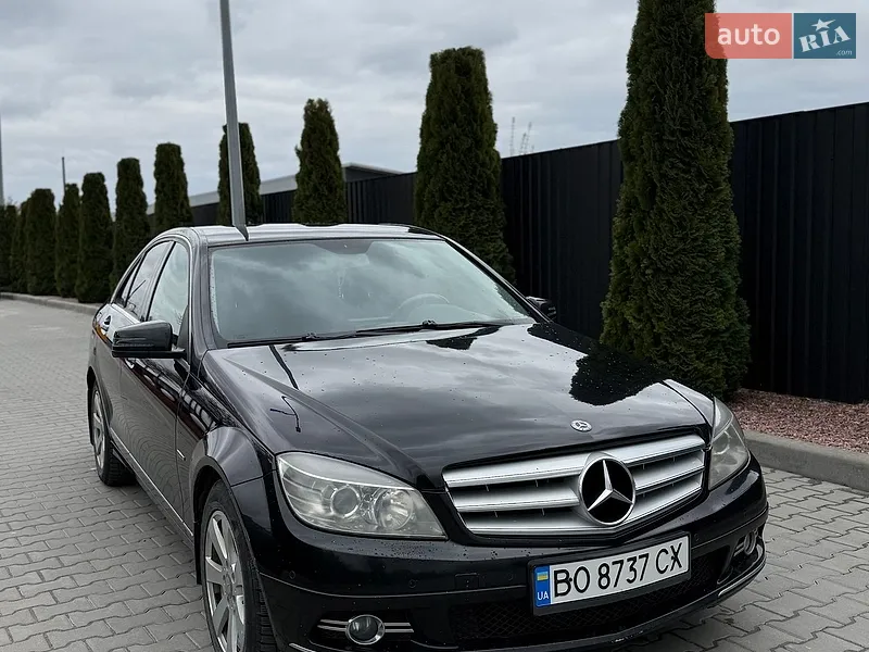 Mercedes-Benz C-Class 2010 VIN WDD2042021F584961 фото оголошення 18 з 52