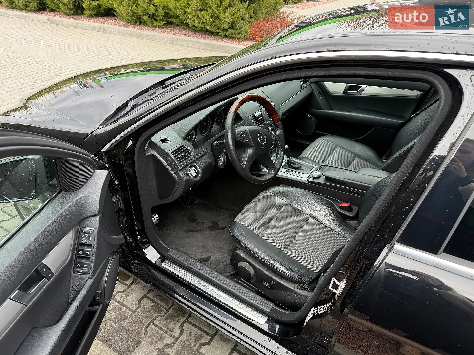 2010 Mercedes-Benz C-klasse - мініатюра 10
