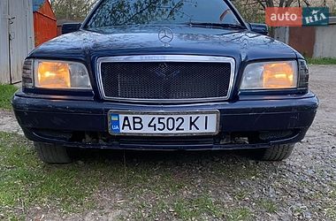 Седан Mercedes-Benz C-Class 1995 в Могилев-Подольске