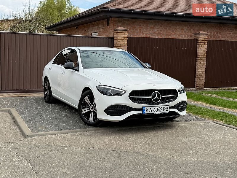 Mercedes-Benz C-Class 2023
