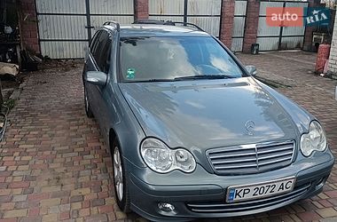 Універсал Mercedes-Benz C-Class 2004 в Запоріжжі
