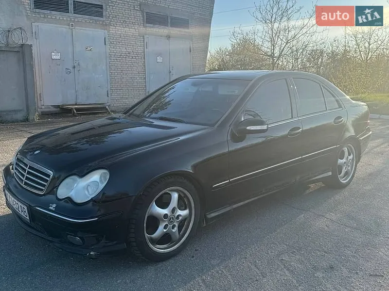 Mercedes-Benz C-Class
