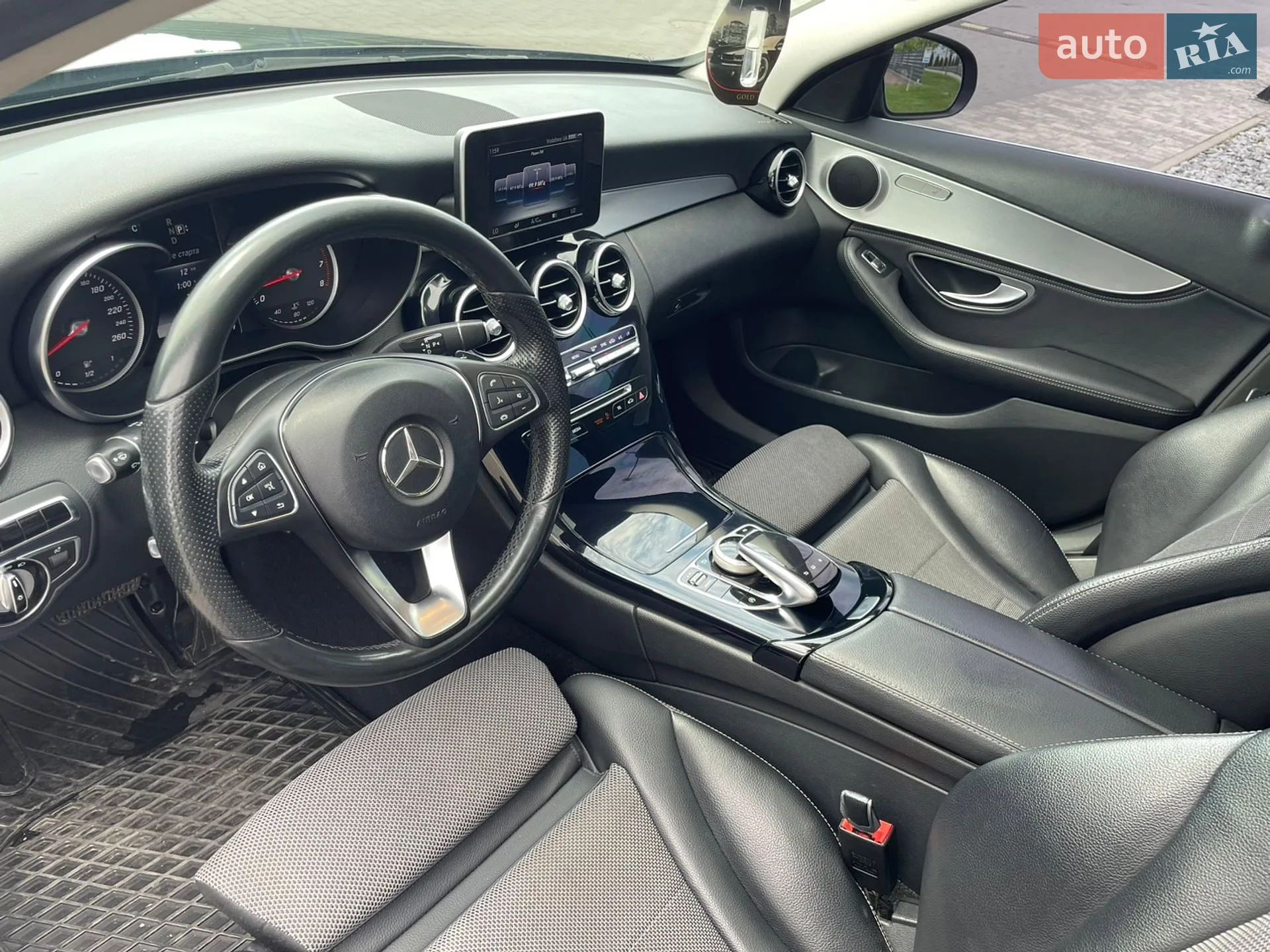 2015 Mercedes-Benz C-klasse - мініатюра 32
