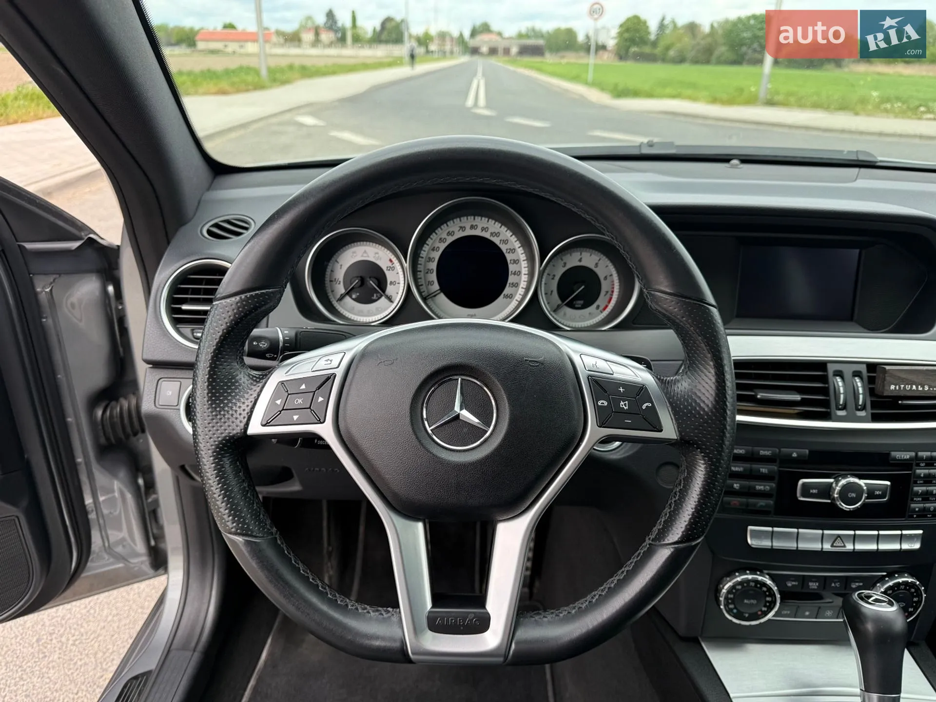 2012 Mercedes-Benz C-klasse - мініатюра 24