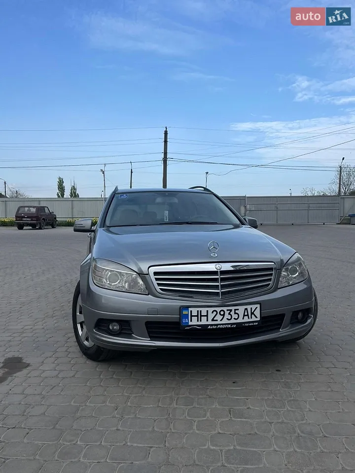 2010 Mercedes-Benz C-klasse - мініатюра 10