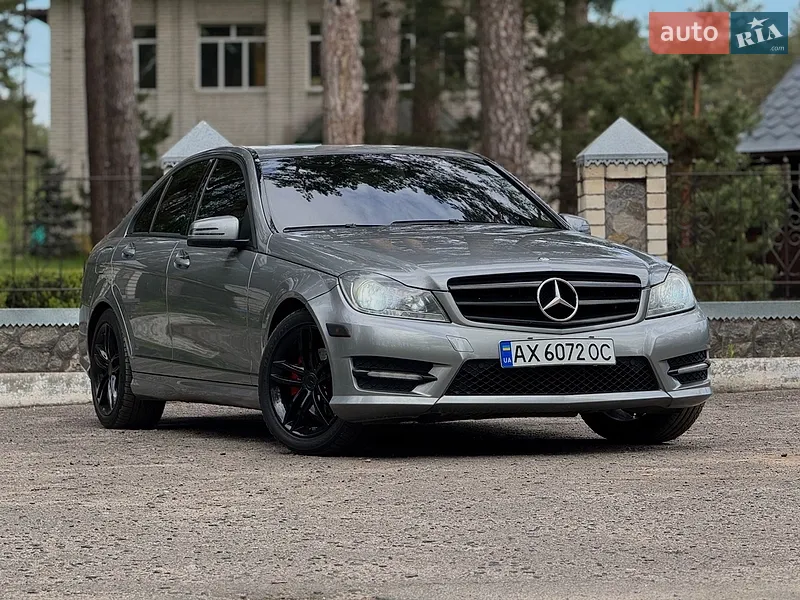 Mercedes-Benz C-Class