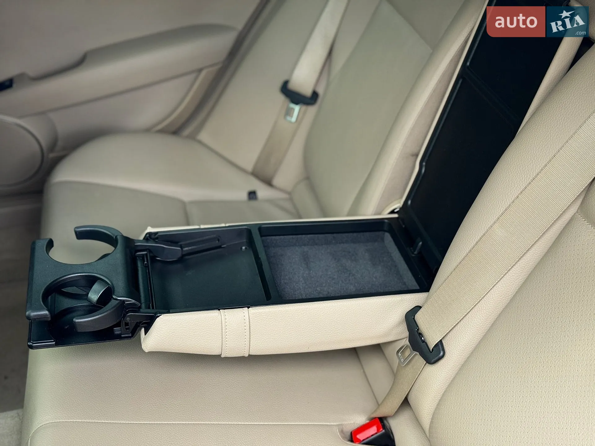 2012 Mercedes-Benz C-klasse - мініатюра 42