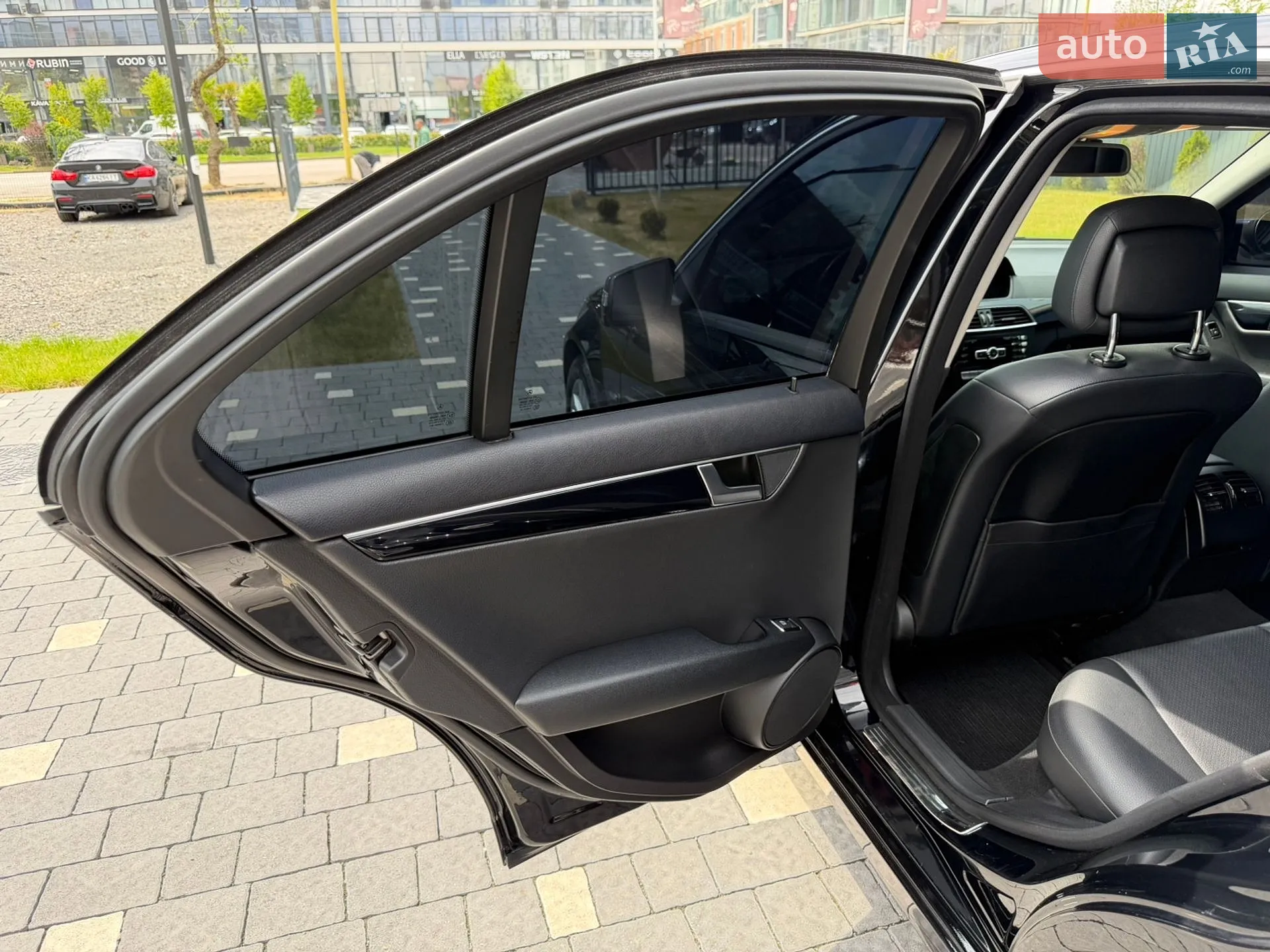2011 Mercedes-Benz C-klasse - мініатюра 26