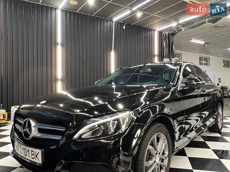 Mercedes-Benz C-Class