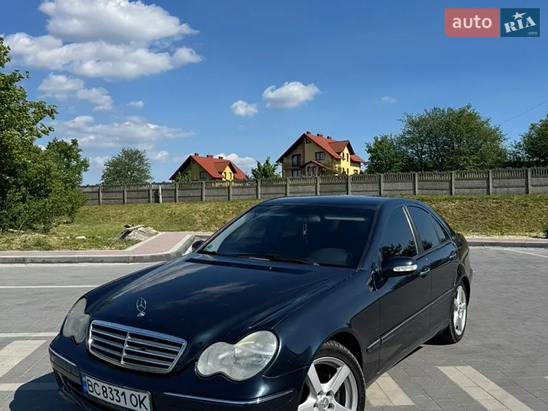 Mercedes-Benz C-Class 2001 VIN WDB2030041F119785 фото оголошення 12 з 49
