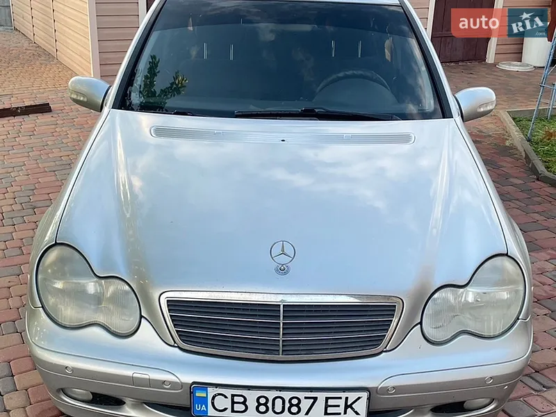 Mercedes-Benz C-Class 2003