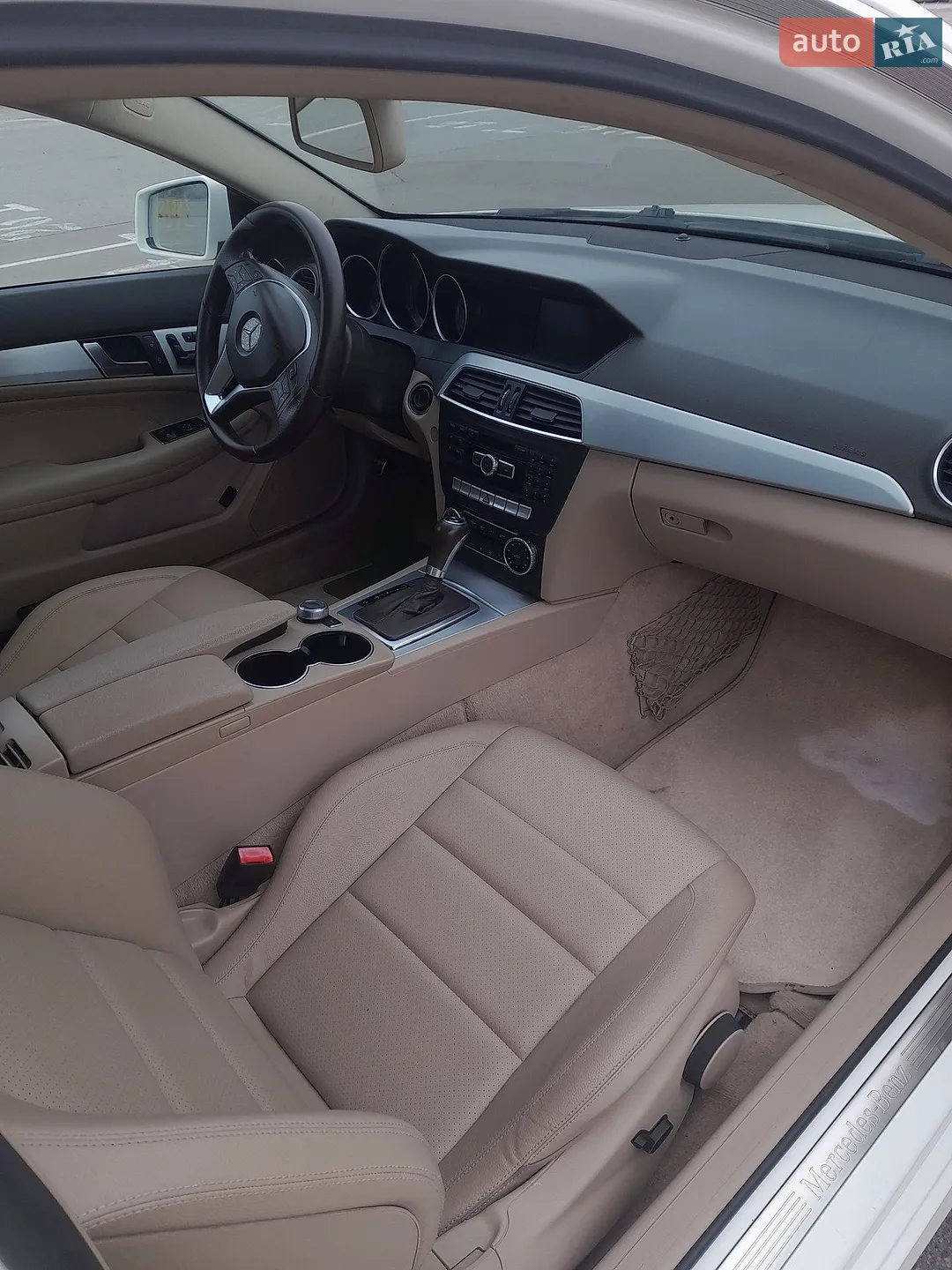 2011 Mercedes-Benz C-klasse - мініатюра 28