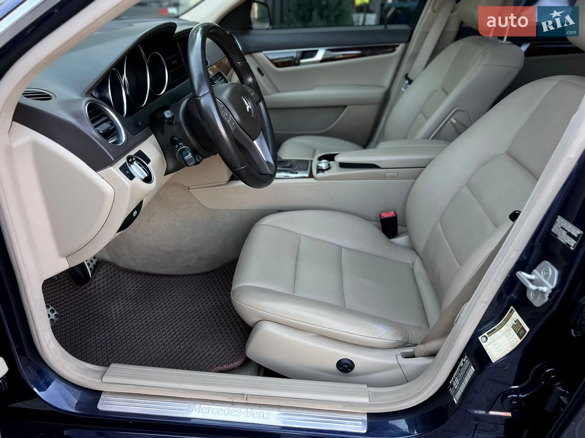 2012 Mercedes-Benz C-klasse - мініатюра 7