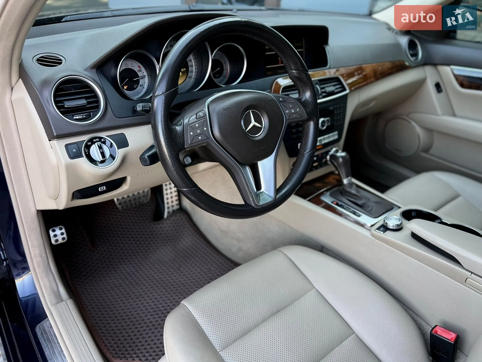 2012 Mercedes-Benz C-klasse - мініатюра 25