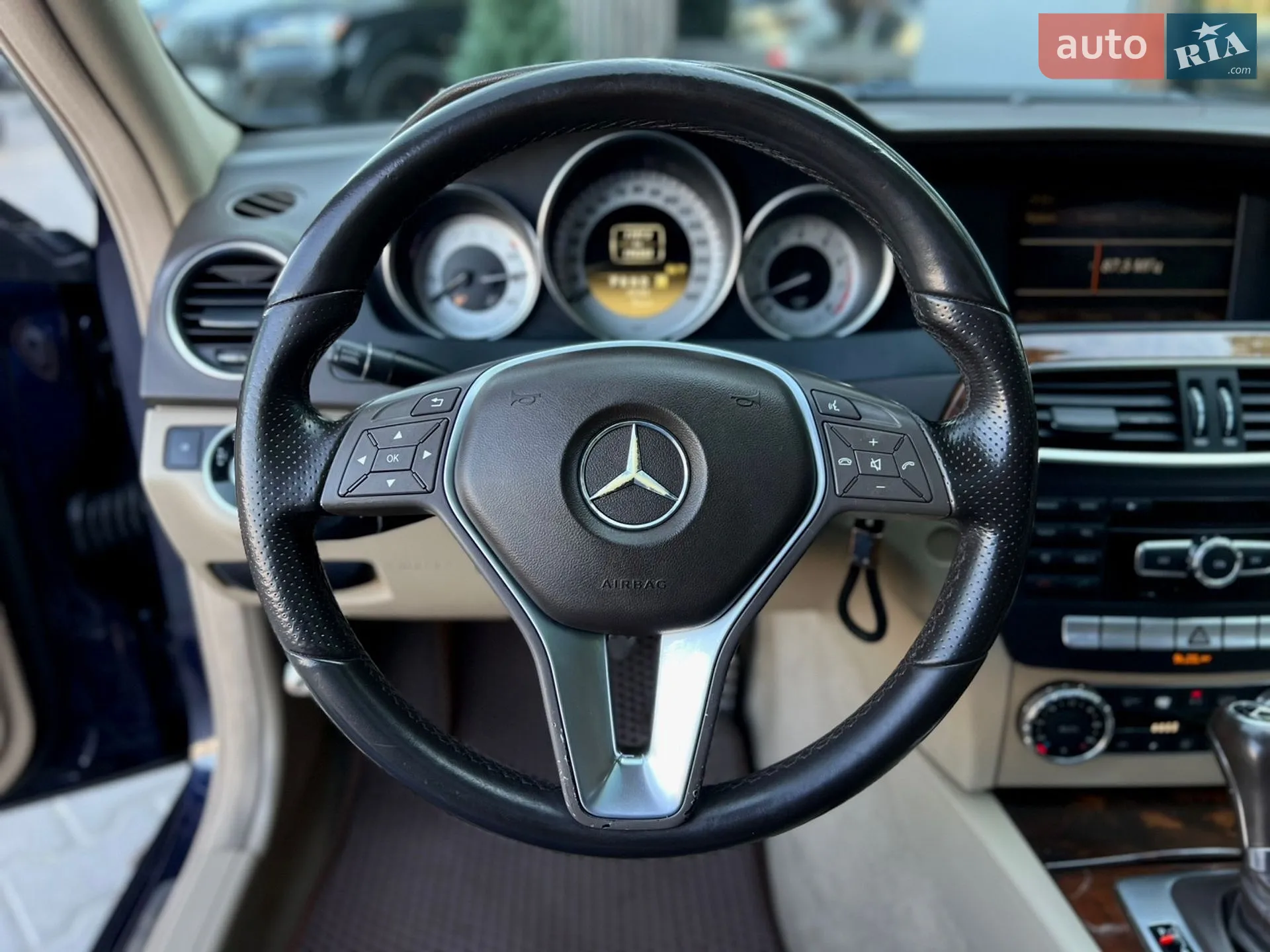 2012 Mercedes-Benz C-klasse - мініатюра 29