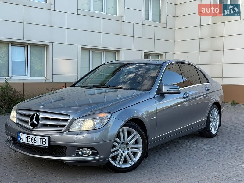Mercedes-Benz C-Class 2009 VIN WDD2040871F458048 фото оголошення 12 з 91
