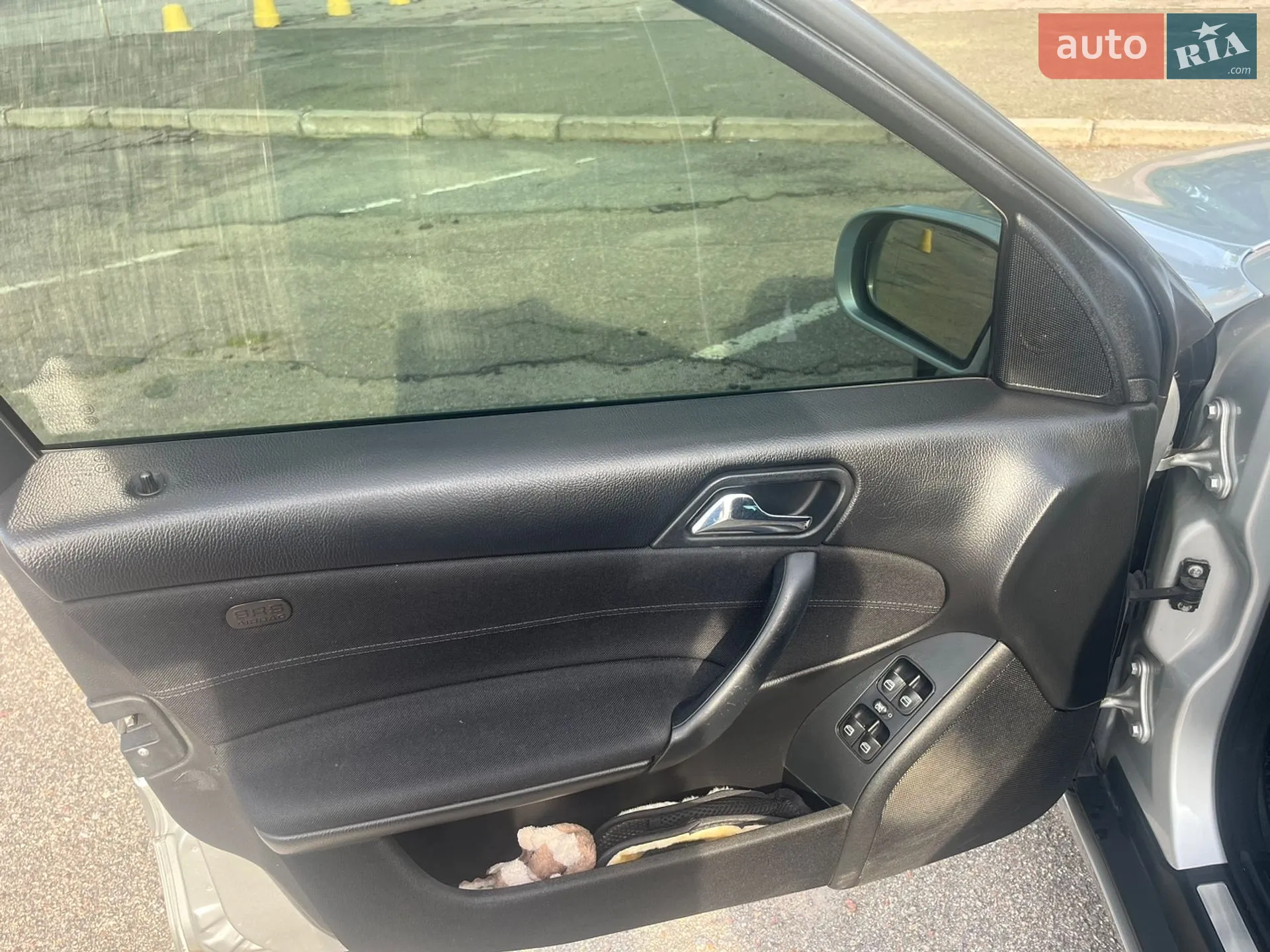 Mercedes-Benz C-Class 2005 VIN WDB2032461F715156 фото оголошення 10 з 19