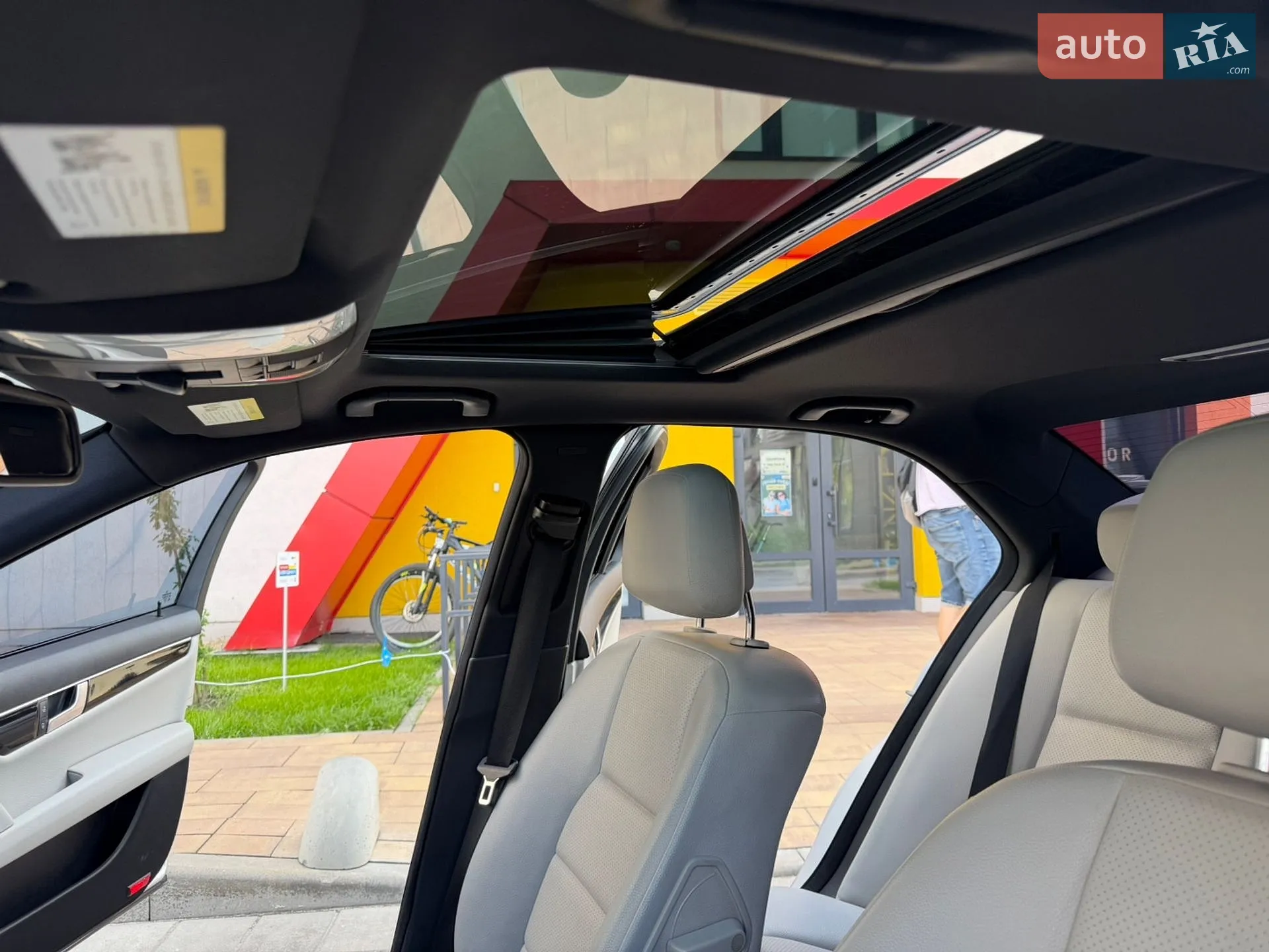 2012 Mercedes-Benz C-klasse - мініатюра 12