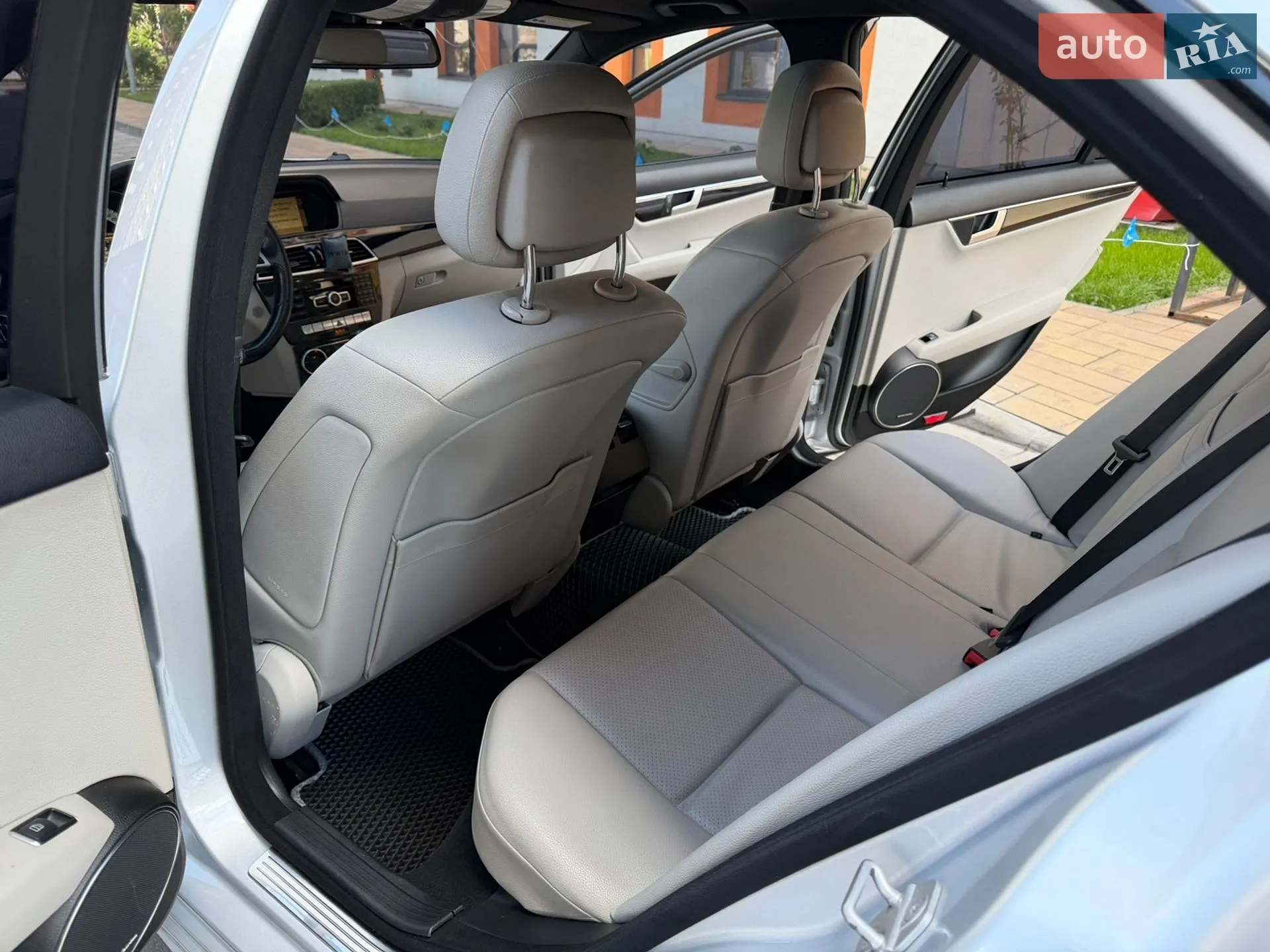 2012 Mercedes-Benz C-klasse - мініатюра 14