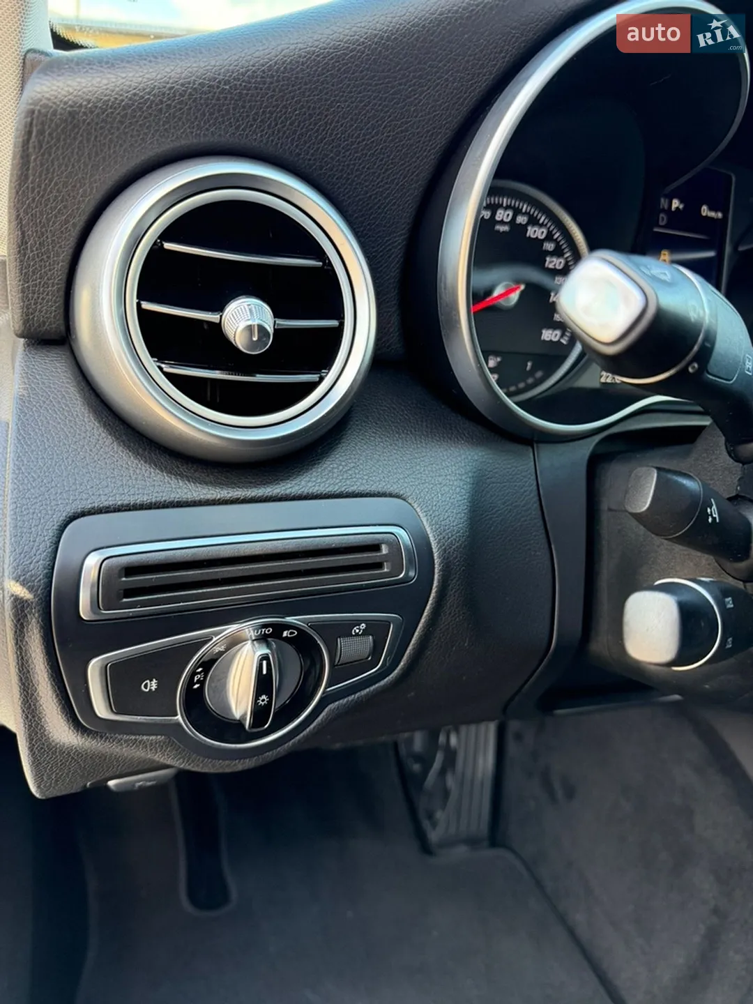 2016 Mercedes-Benz C-klasse - мініатюра 14