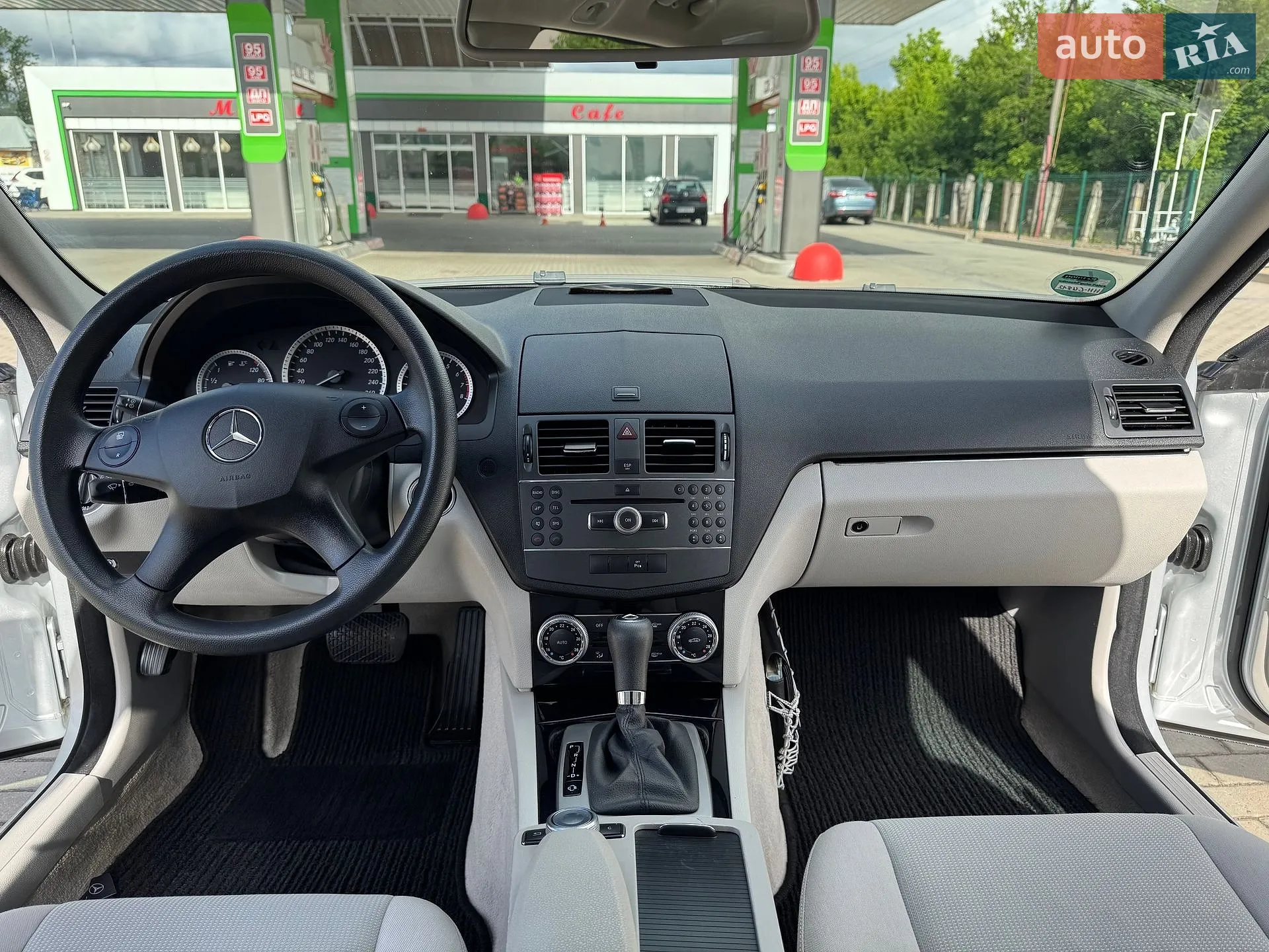 2010 Mercedes-Benz C-klasse - мініатюра 27