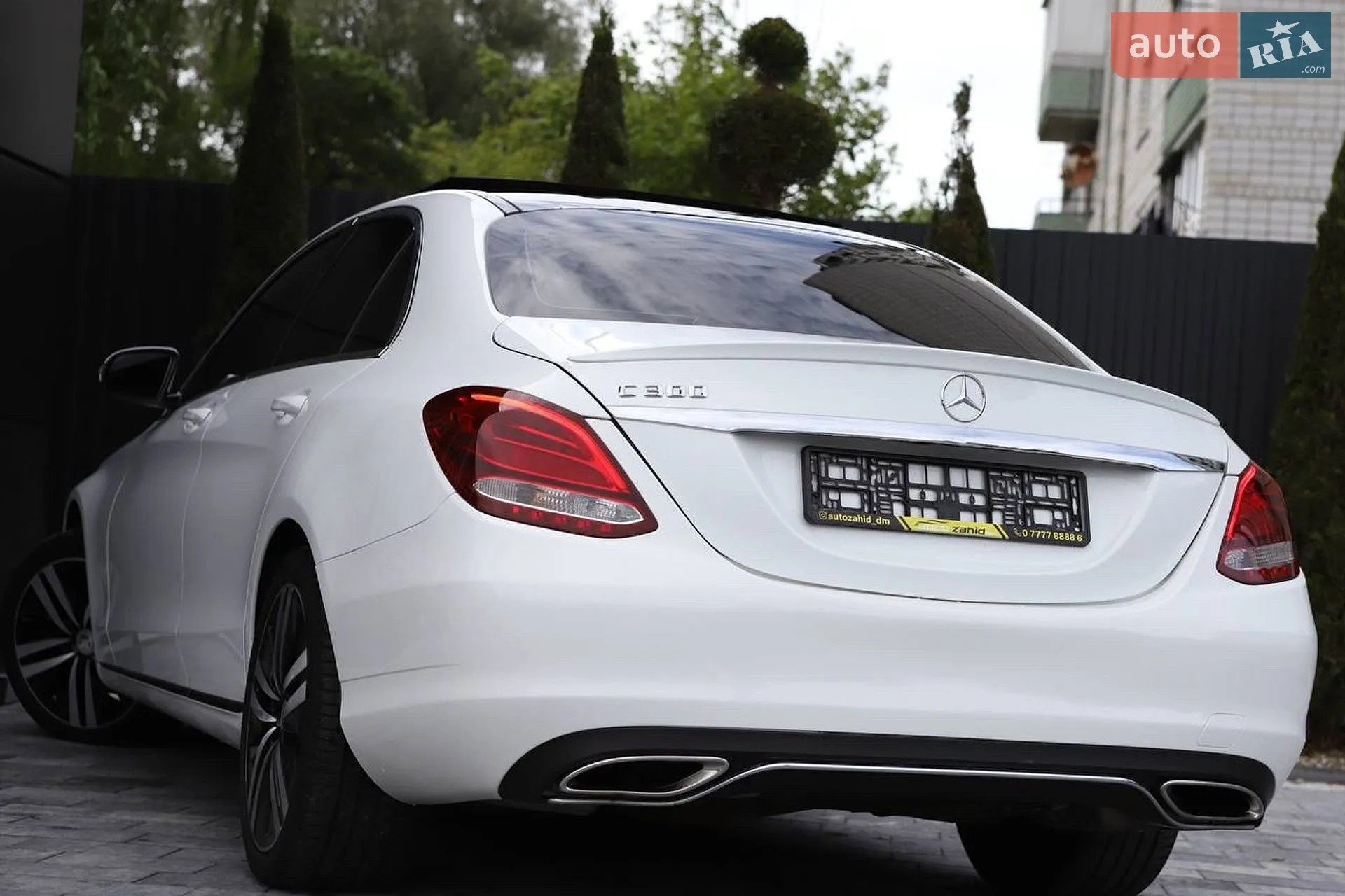 2016 Mercedes-Benz C-klasse - мініатюра 18