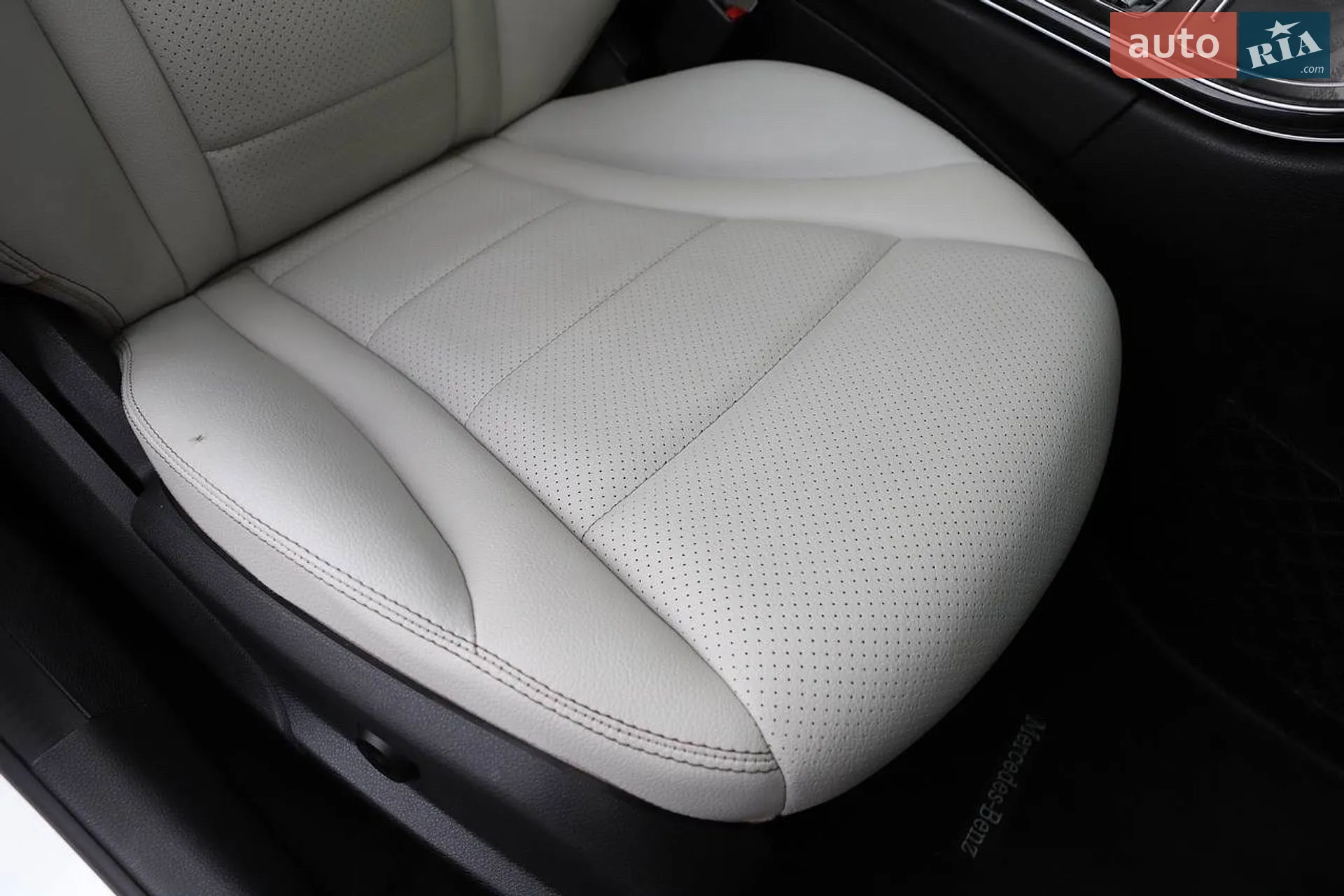 2016 Mercedes-Benz C-klasse - мініатюра 43