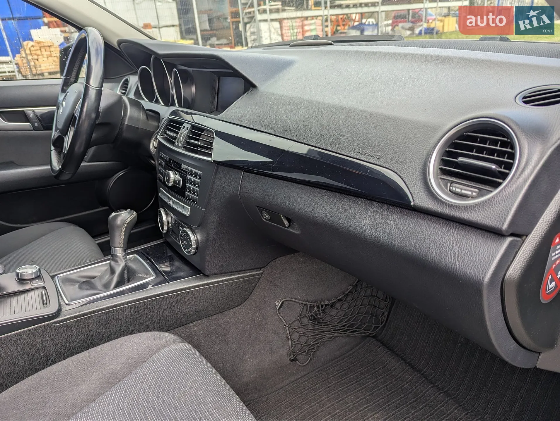 2013 Mercedes-Benz C-klasse - мініатюра 22