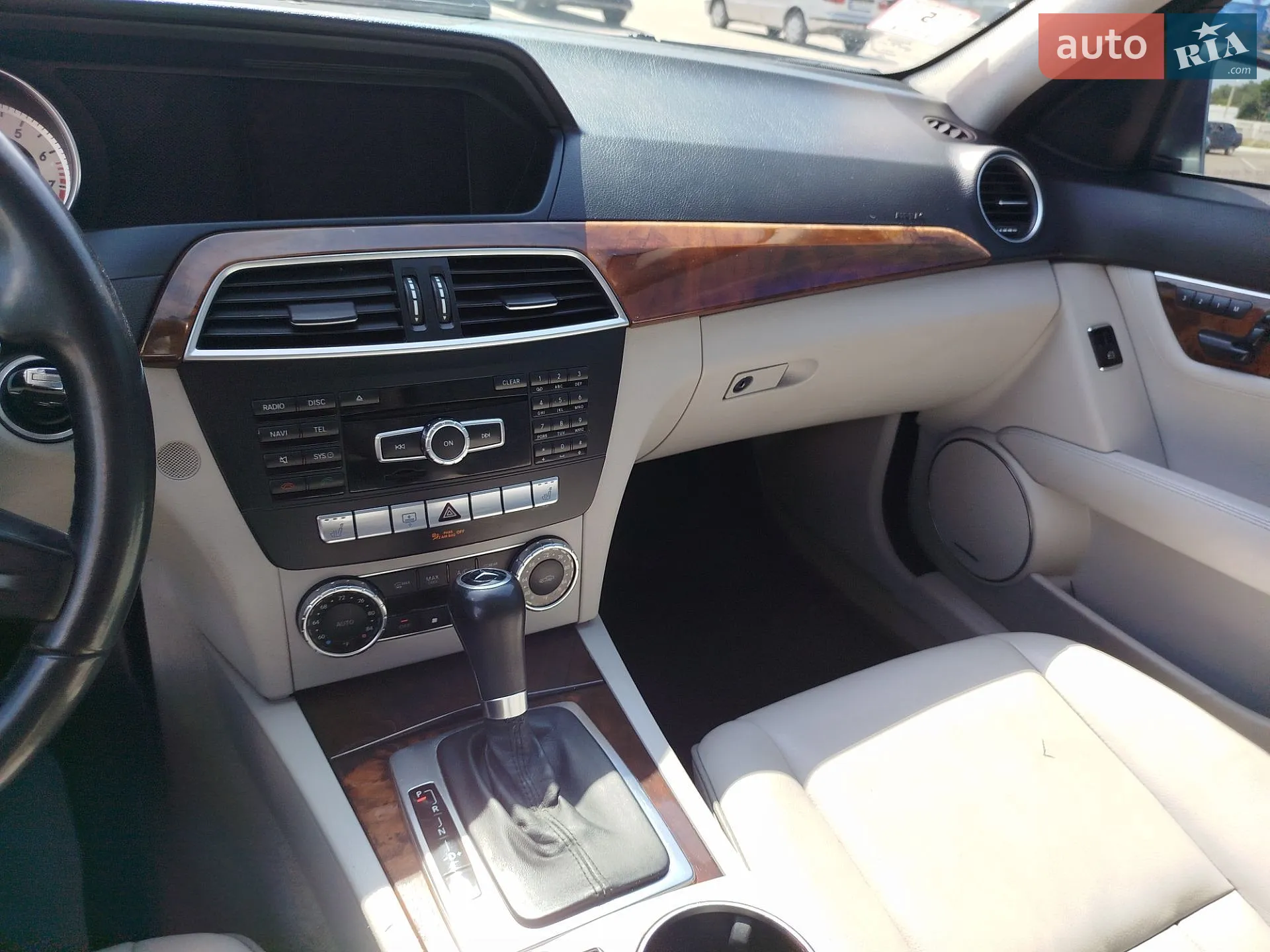 2011 Mercedes-Benz C-klasse - мініатюра 50
