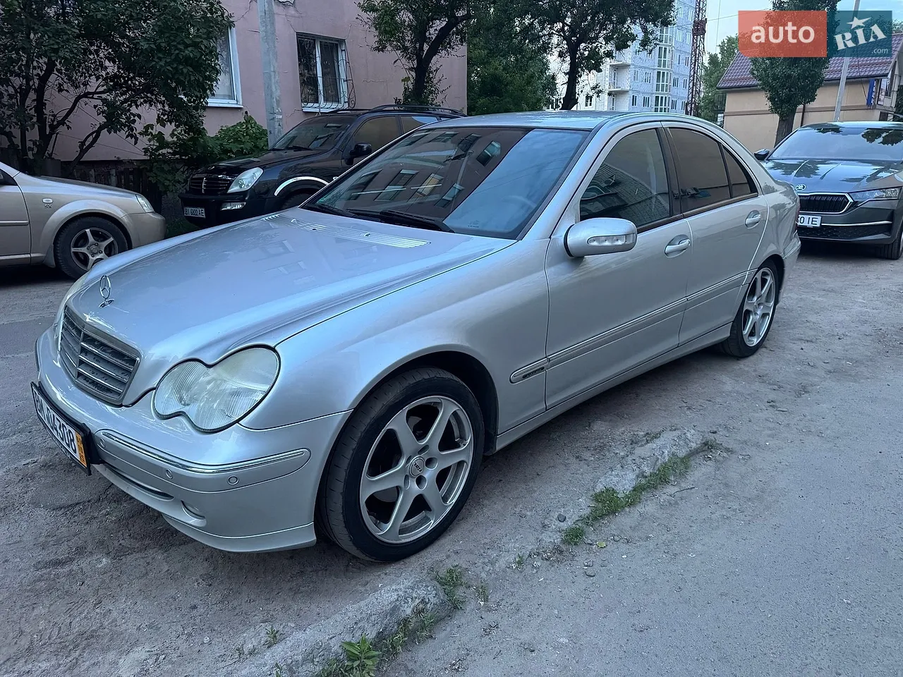 2010 Skoda Octavia - мініатюра 14
