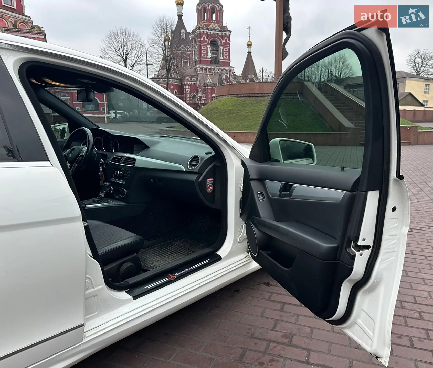 2013 Mercedes-Benz C-klasse - мініатюра 25