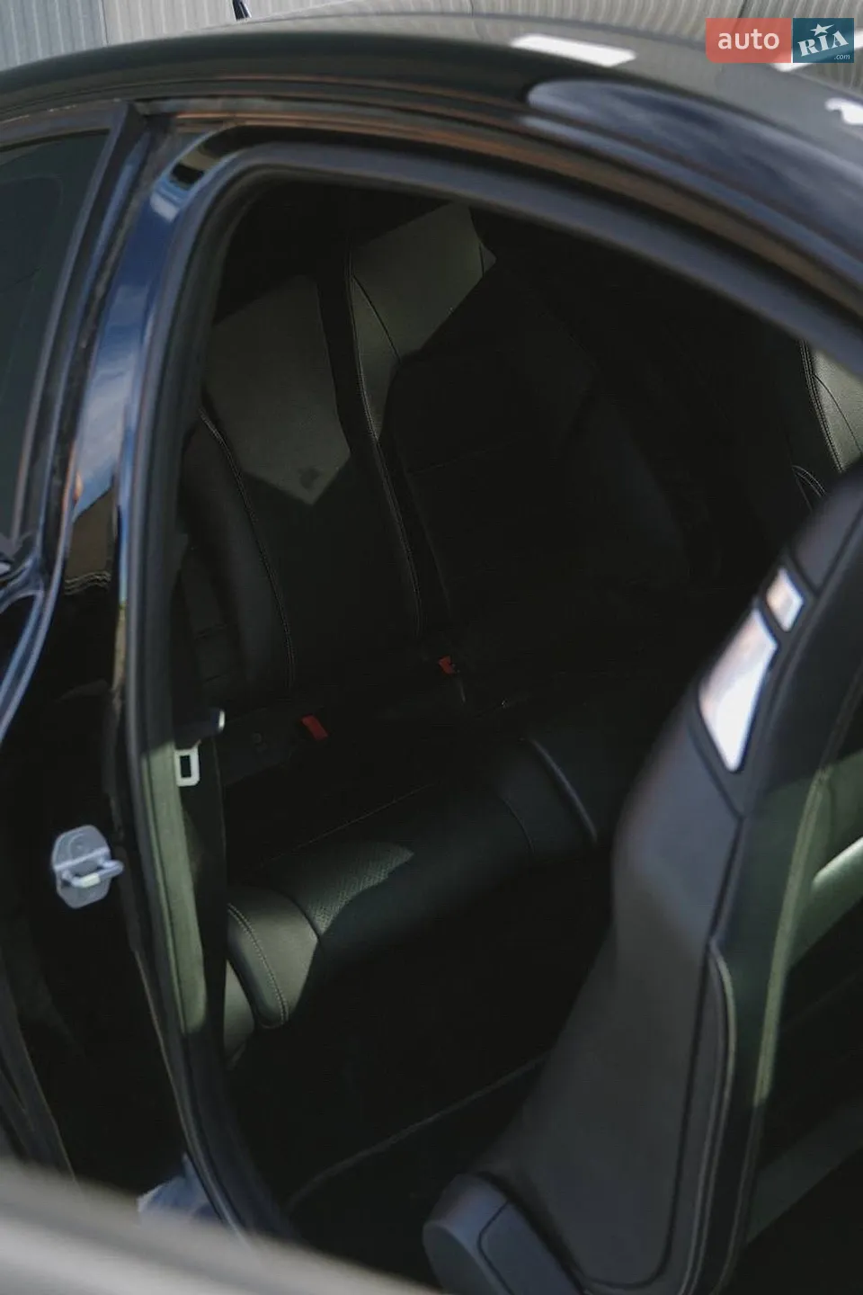 2013 Mercedes-Benz C-klasse - мініатюра 7