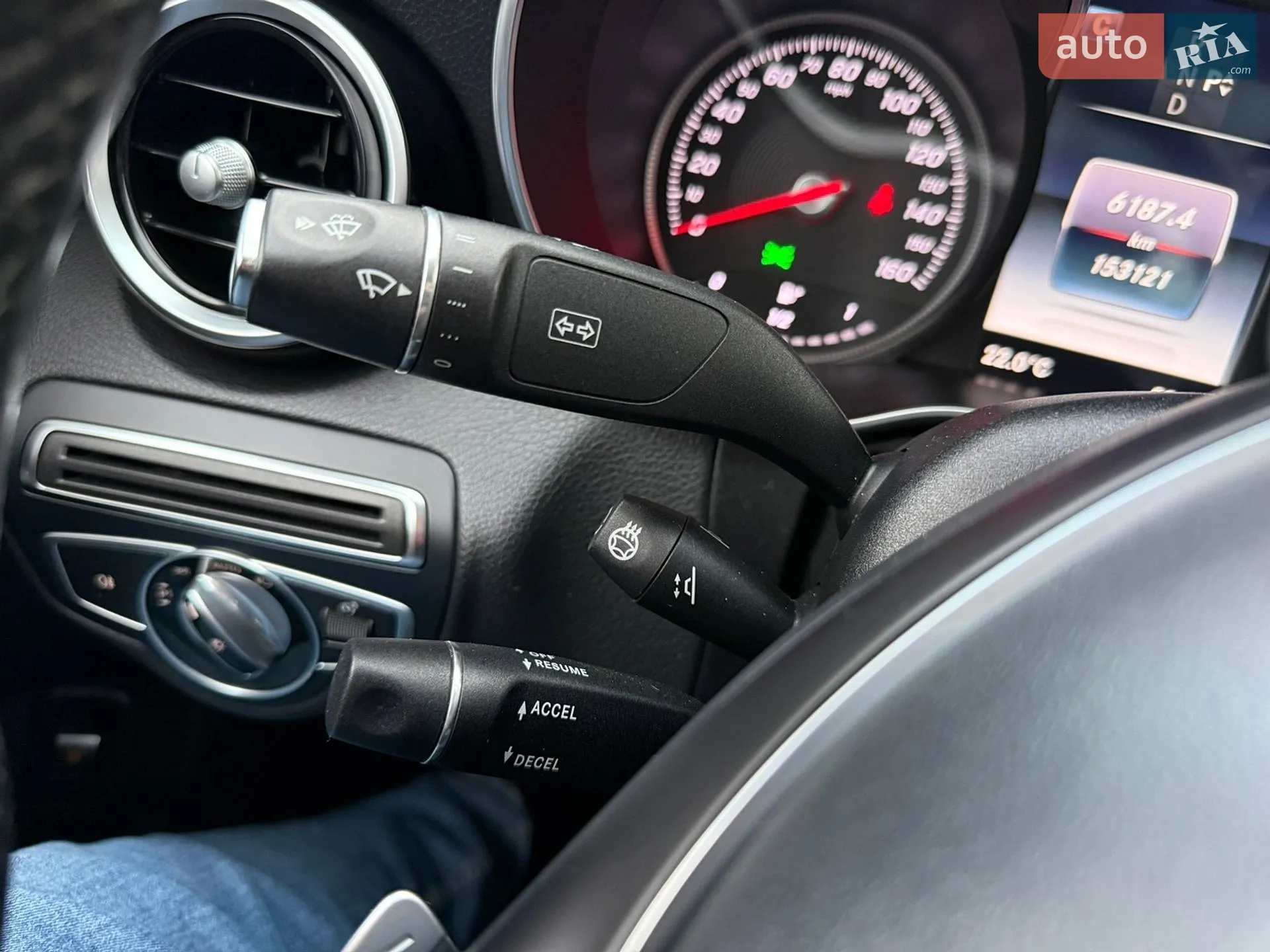 2015 Mercedes-Benz C-klasse - мініатюра 28
