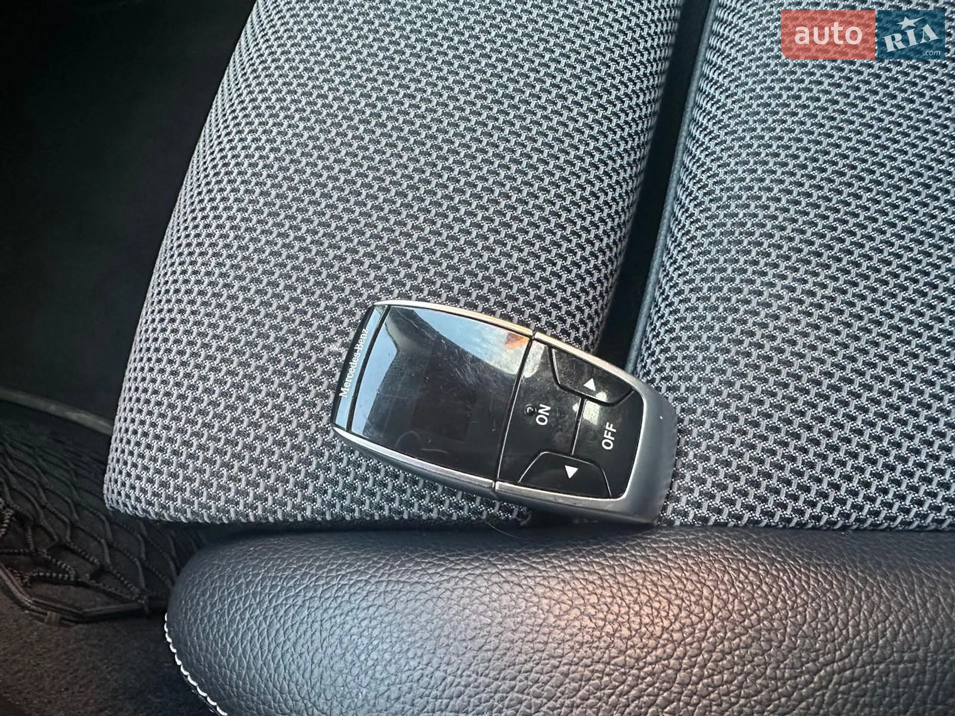 2015 Mercedes-Benz C-klasse - мініатюра 36