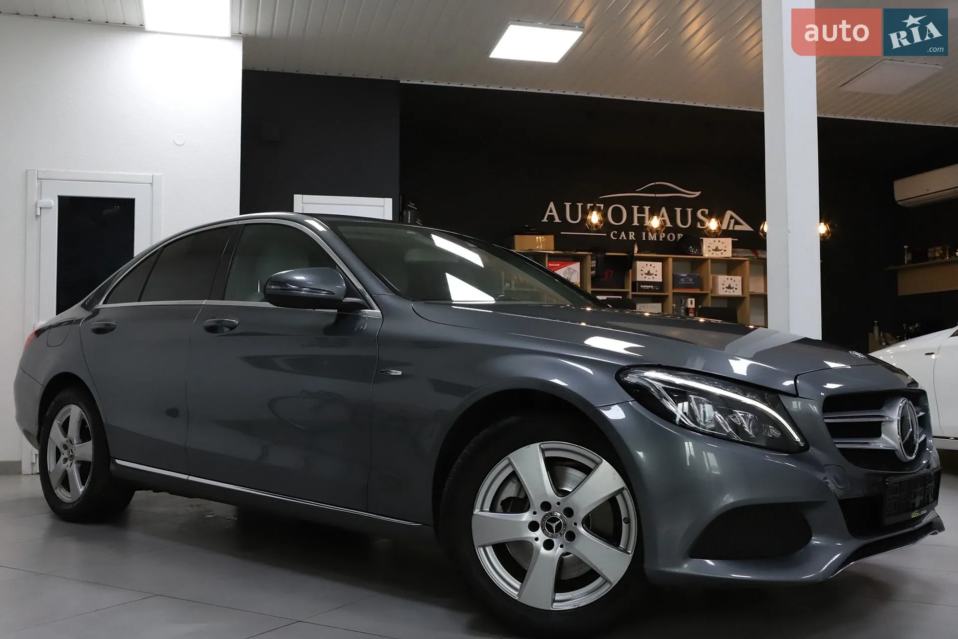 2017 Mercedes-Benz C-klasse - мініатюра 4