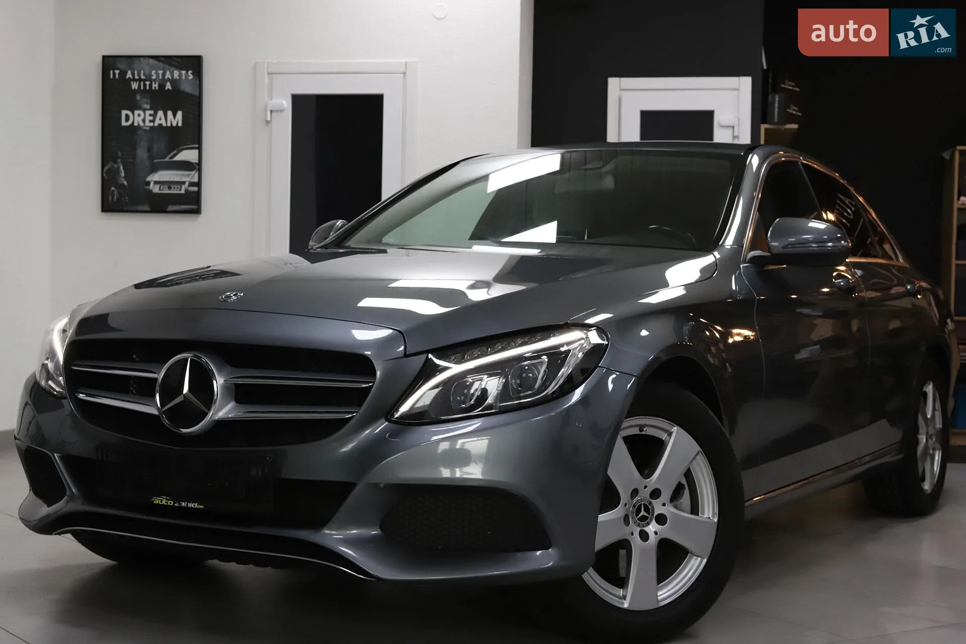 2017 Mercedes-Benz C-klasse - мініатюра 8