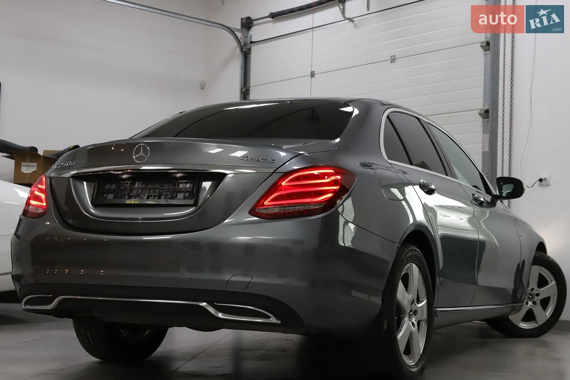 2017 Mercedes-Benz C-klasse - мініатюра 36