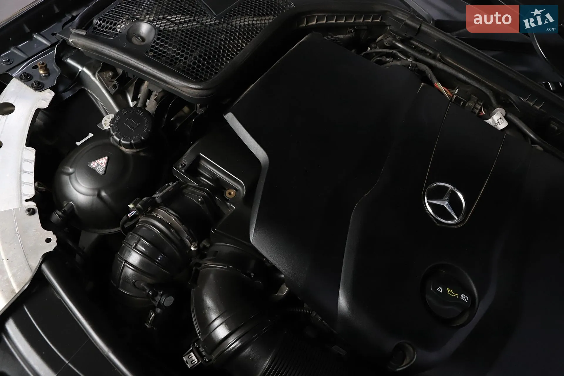 2017 Mercedes-Benz C-klasse - мініатюра 92