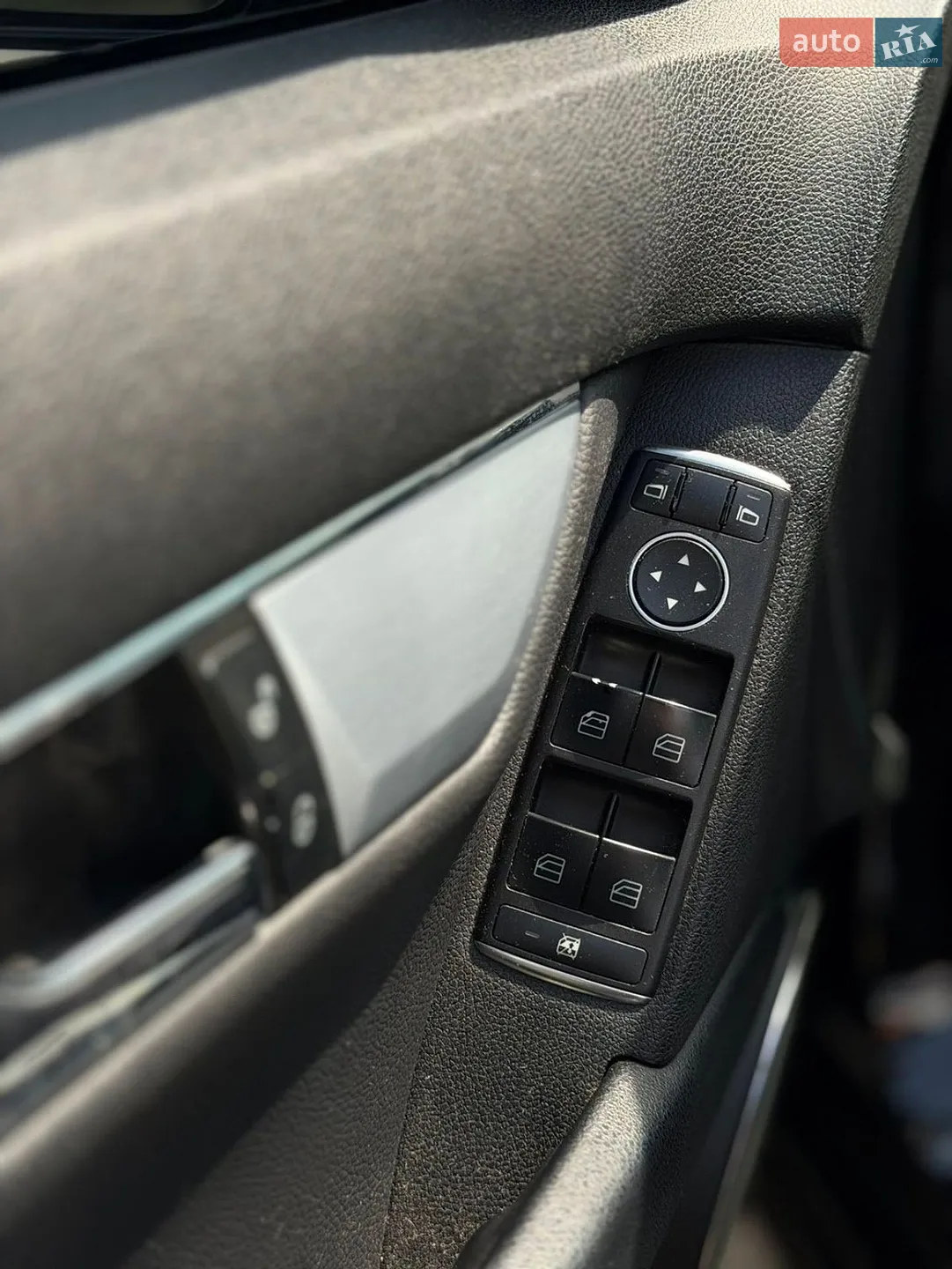 2011 Mercedes-Benz C-klasse - мініатюра 7