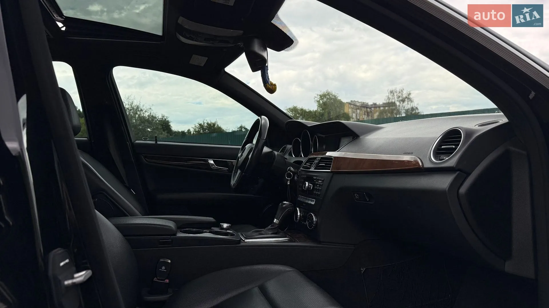 2013 Mercedes-Benz C-klasse - мініатюра 45