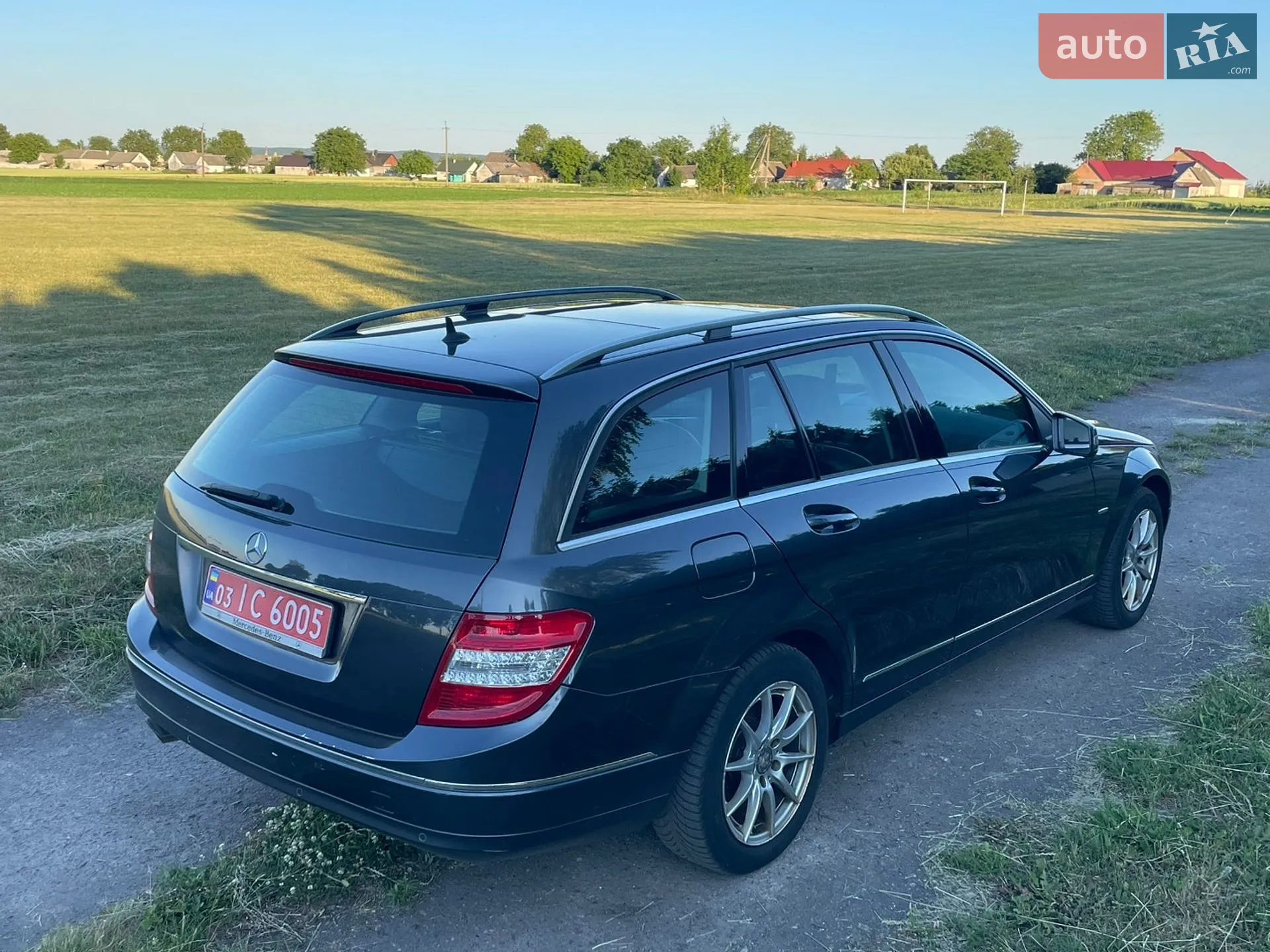2010 Mercedes-Benz C-klasse - мініатюра 16
