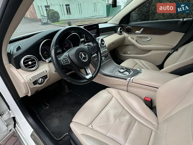 Mercedes-Benz C-Class 2018 VIN 55SWF4JB3JU267893 фото оголошення 13 з 85