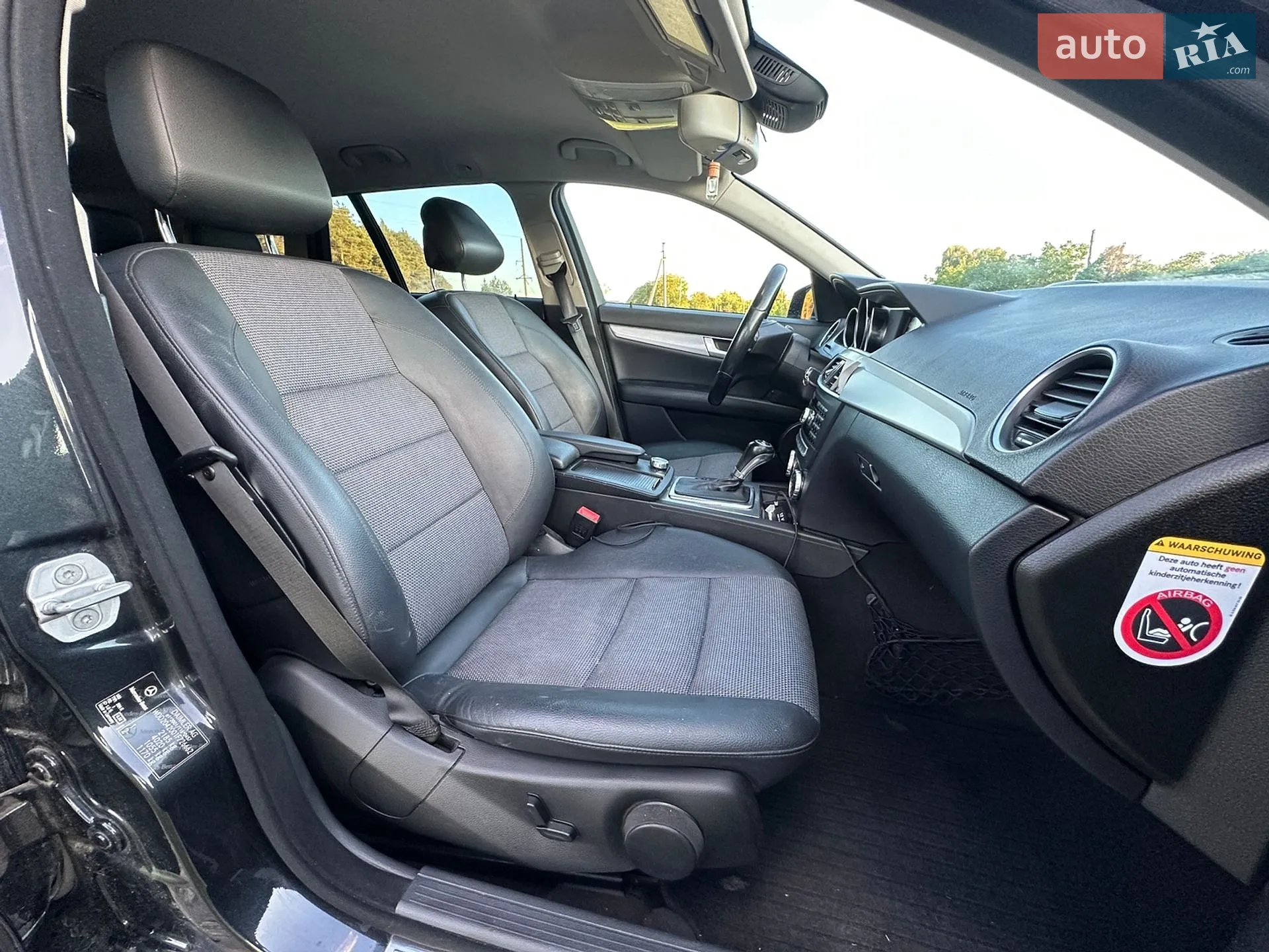2011 Mercedes-Benz C-klasse - мініатюра 18