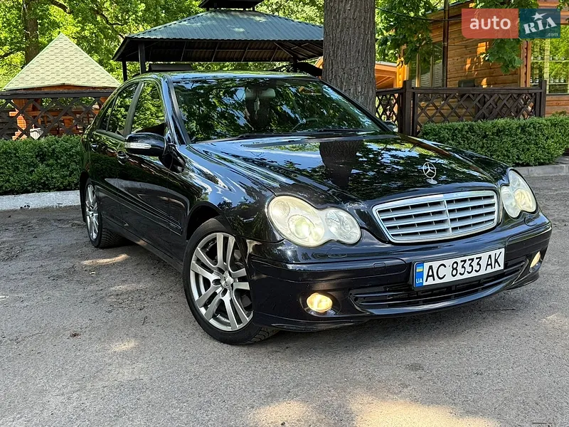 Mercedes-Benz C-Class