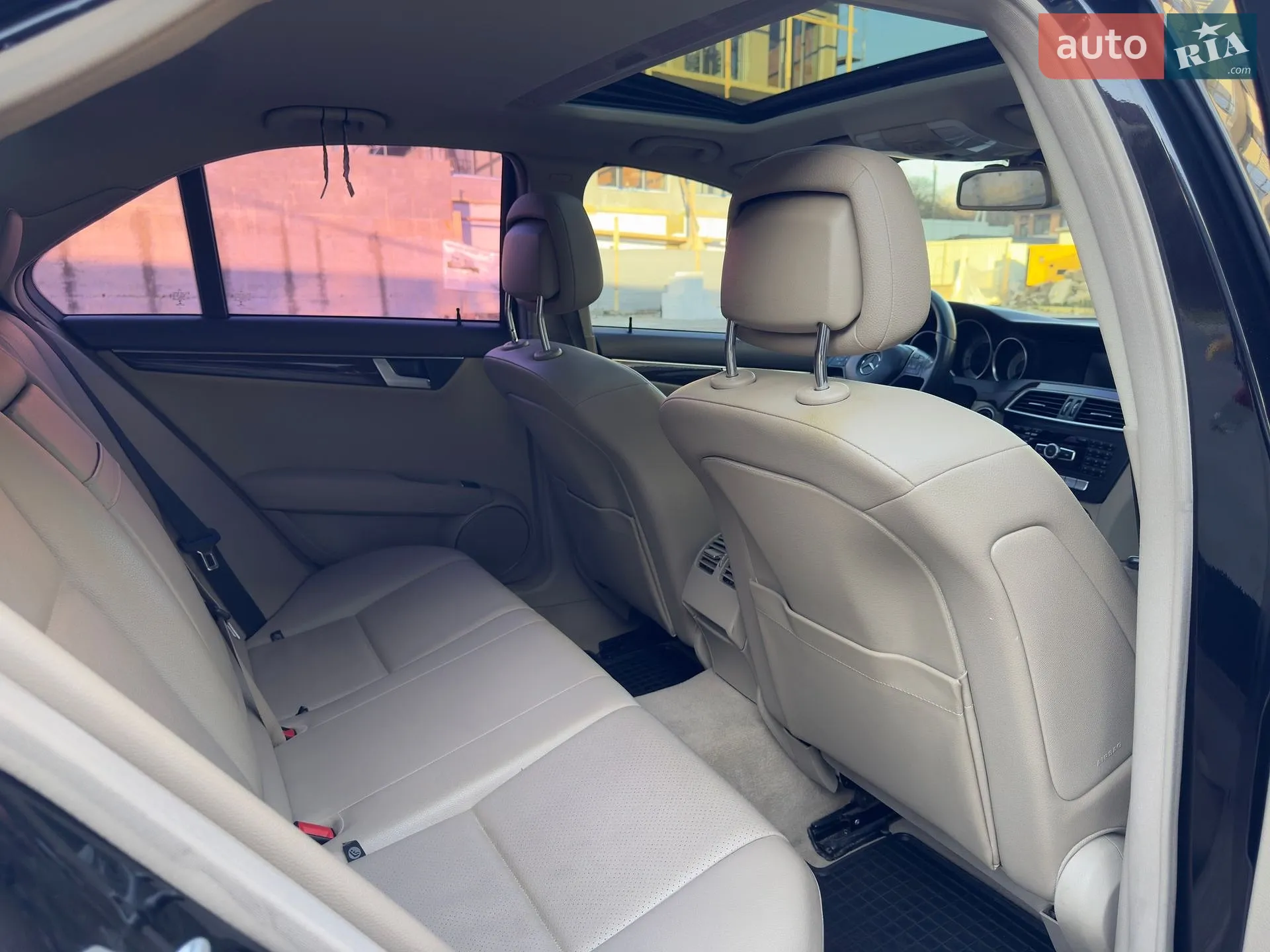 2014 Mercedes-Benz C-klasse - мініатюра 12