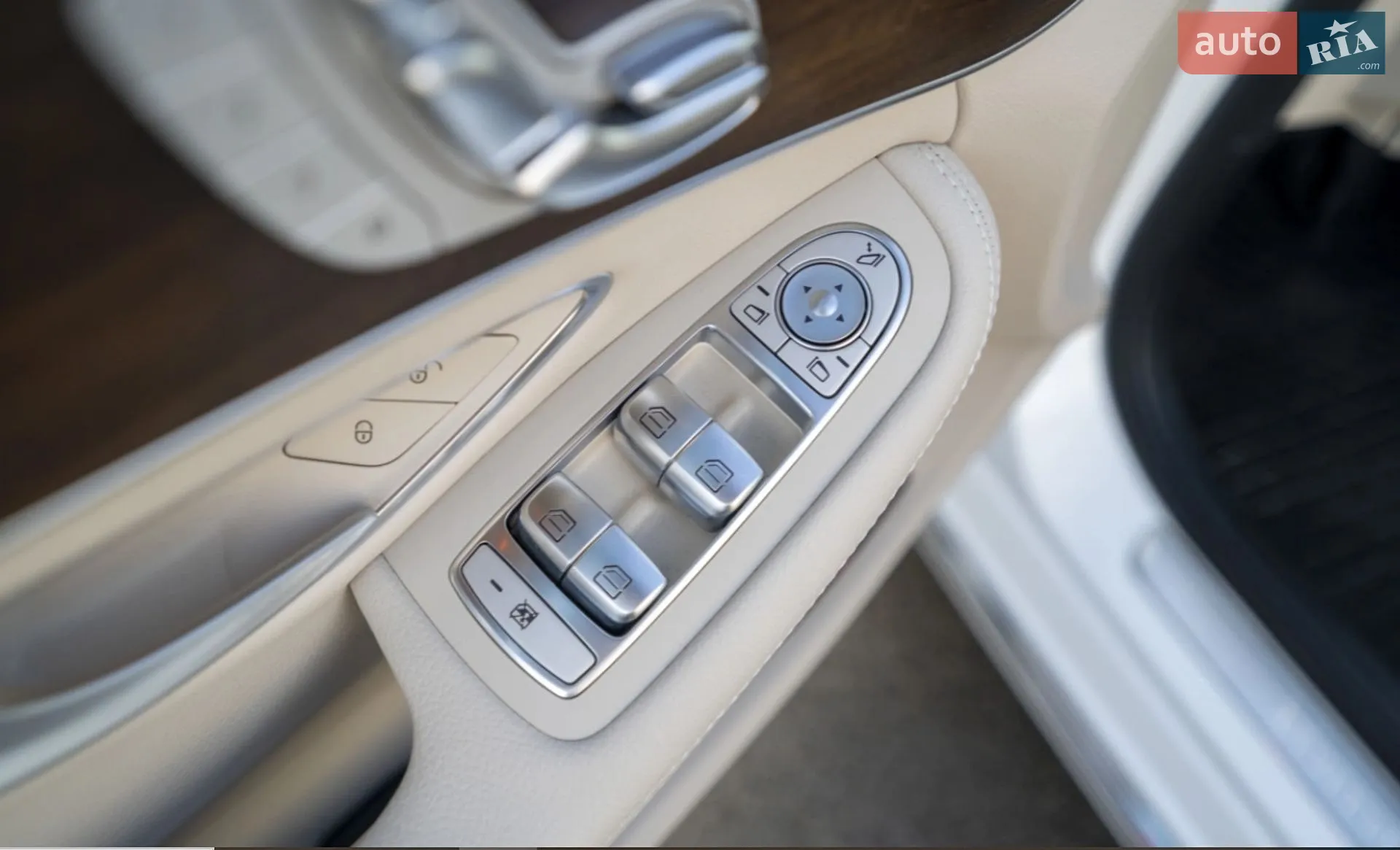 2018 Mercedes-Benz C-klasse - мініатюра 29
